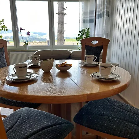 Apartment Am Hang Mit Alpenblick Oberreute